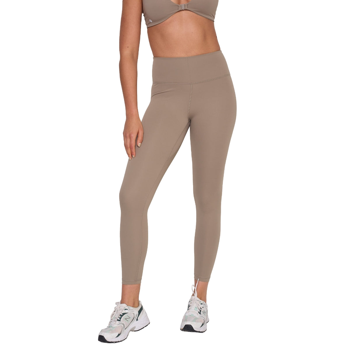 Calza Deportiva Tiro Alto 7/8 Vison