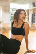 TOPS ACTIVEWEAR