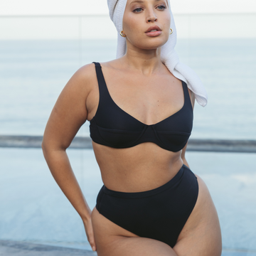 Top de Bikini con Arco Julia Negro