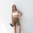 Biker Tiro Alto Marron