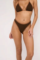 Bottom de Bikini sin Elástico Carla Rib Trenzado Cafe Whiskey
