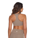 Peto Deportivo en V Con Broche Kate Vison