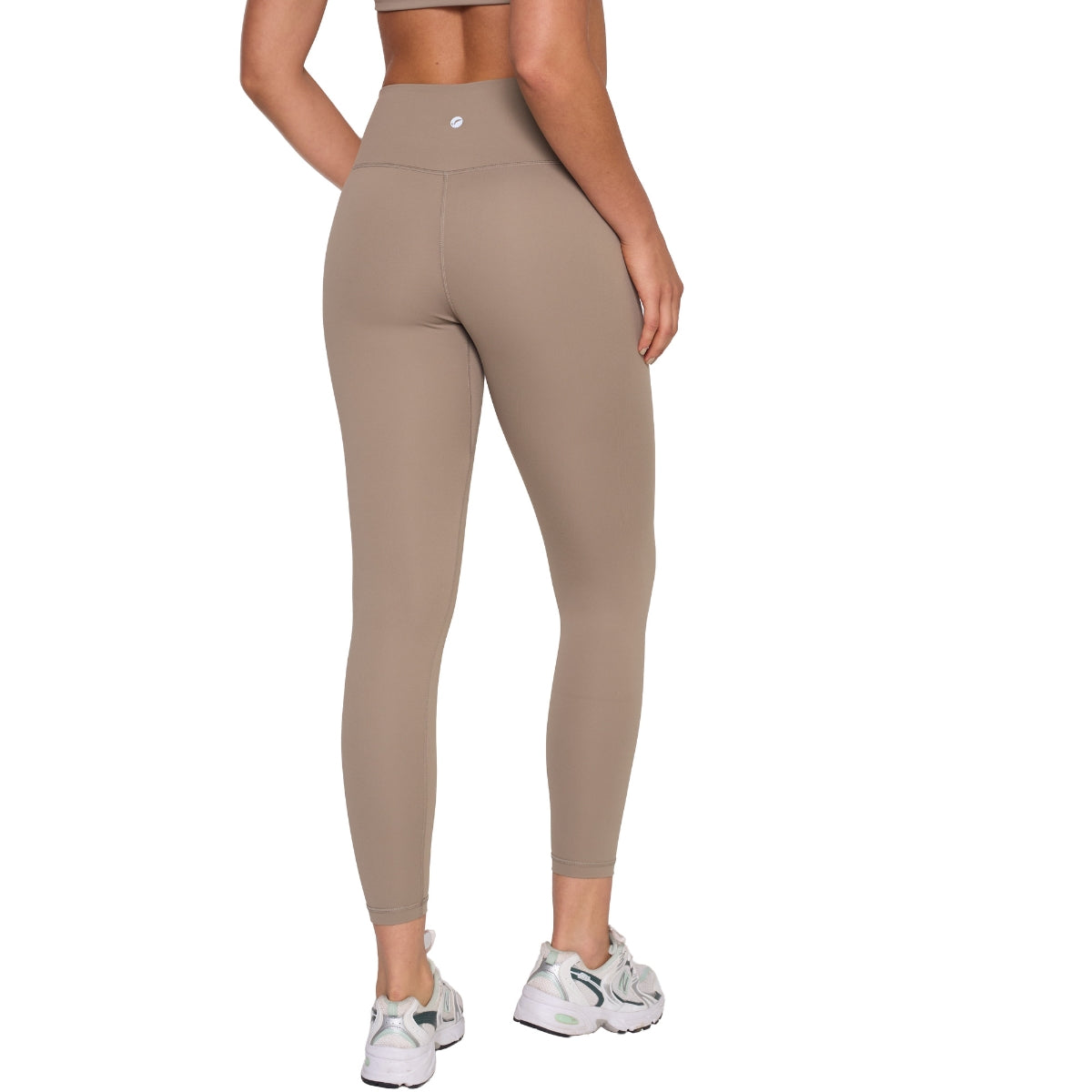 Calza Deportiva Tiro Alto 7/8 Vison