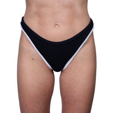 Bottom de Bikini sin Elástico Alegra Rib Trenzado Negro Contorno Inferior Blanco