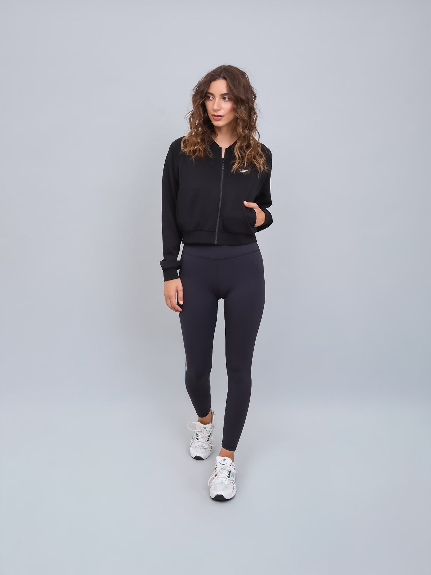 Chaqueta Mujer Crop Cierre Modal Negro