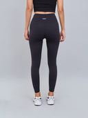 Calza Deportiva 7/8 Pretina Cruzada Negro