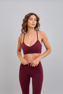 Peto Deportivo Crop Recogido Frontal Tinto