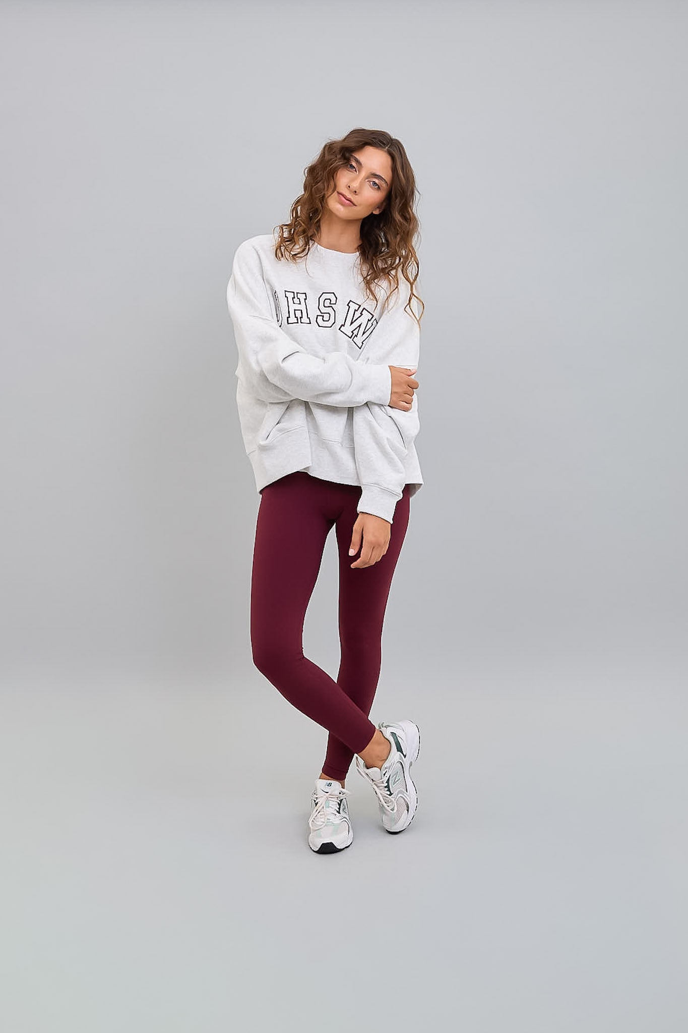 Poleron Cuello Redondo Oversized Mujer JHSW Gris Claro