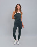 Polera Deportiva Elasticada Sin Mangas Emilia Verde Crema