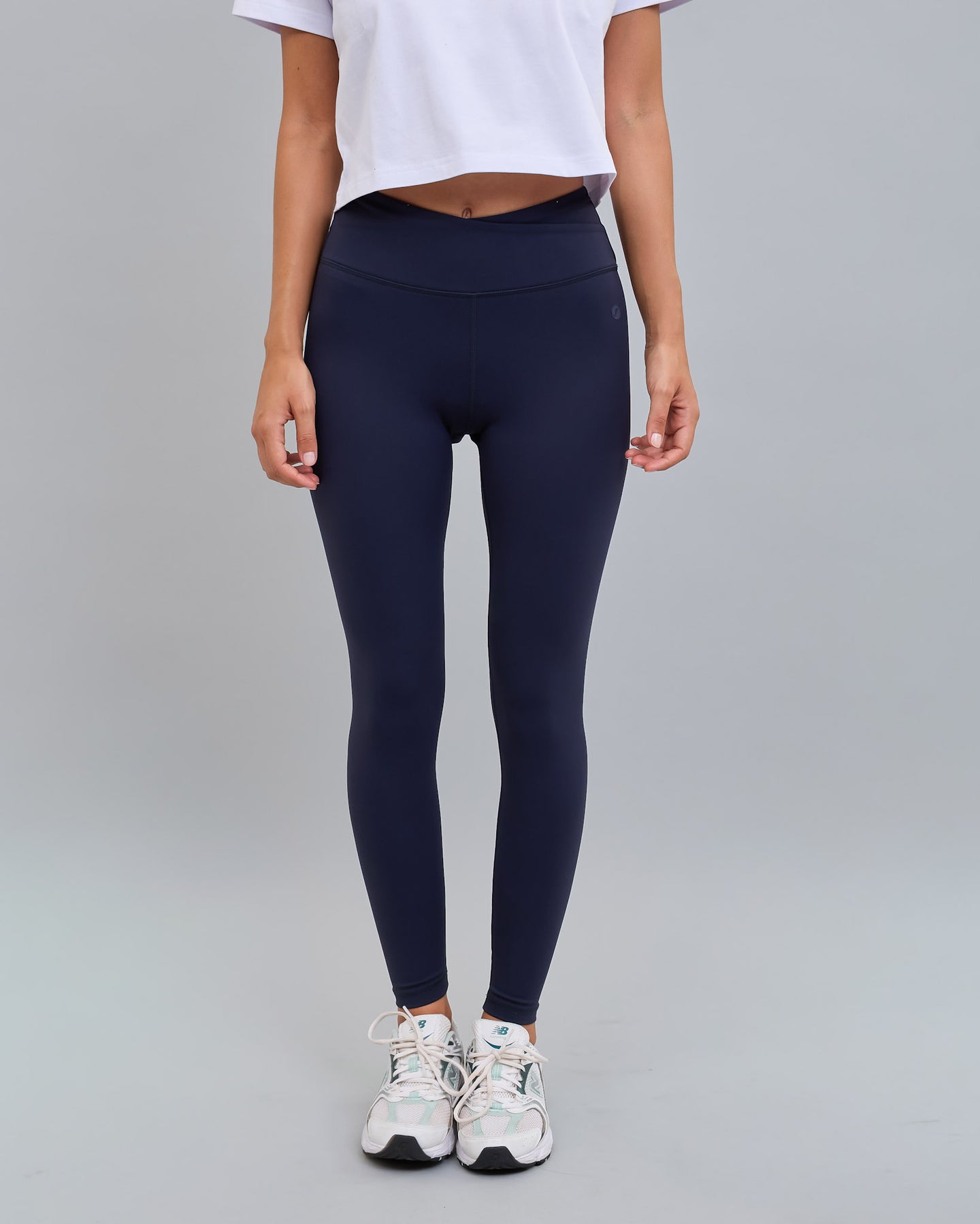 Calza Deportiva 7/8 Pretina Cruzada Azul Marino