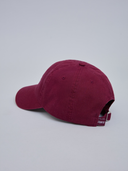 Gorro Tipo Jockey Bordado JHSW Burdeo Blanco