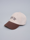 Gorro Tipo Jockey Bordado JHSW Crema Cafe Blanco